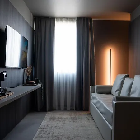 Conterraneo Hotel 4*